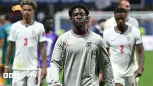 England double lead against France