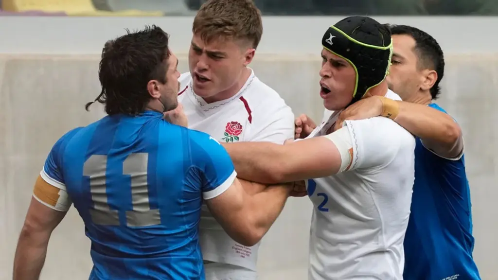 England overcome four yellow cards to edge Argentina in thriller