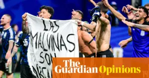 World Cup 2026: Fifa 'assessing reports' after Argentina players hold Falklands banner
